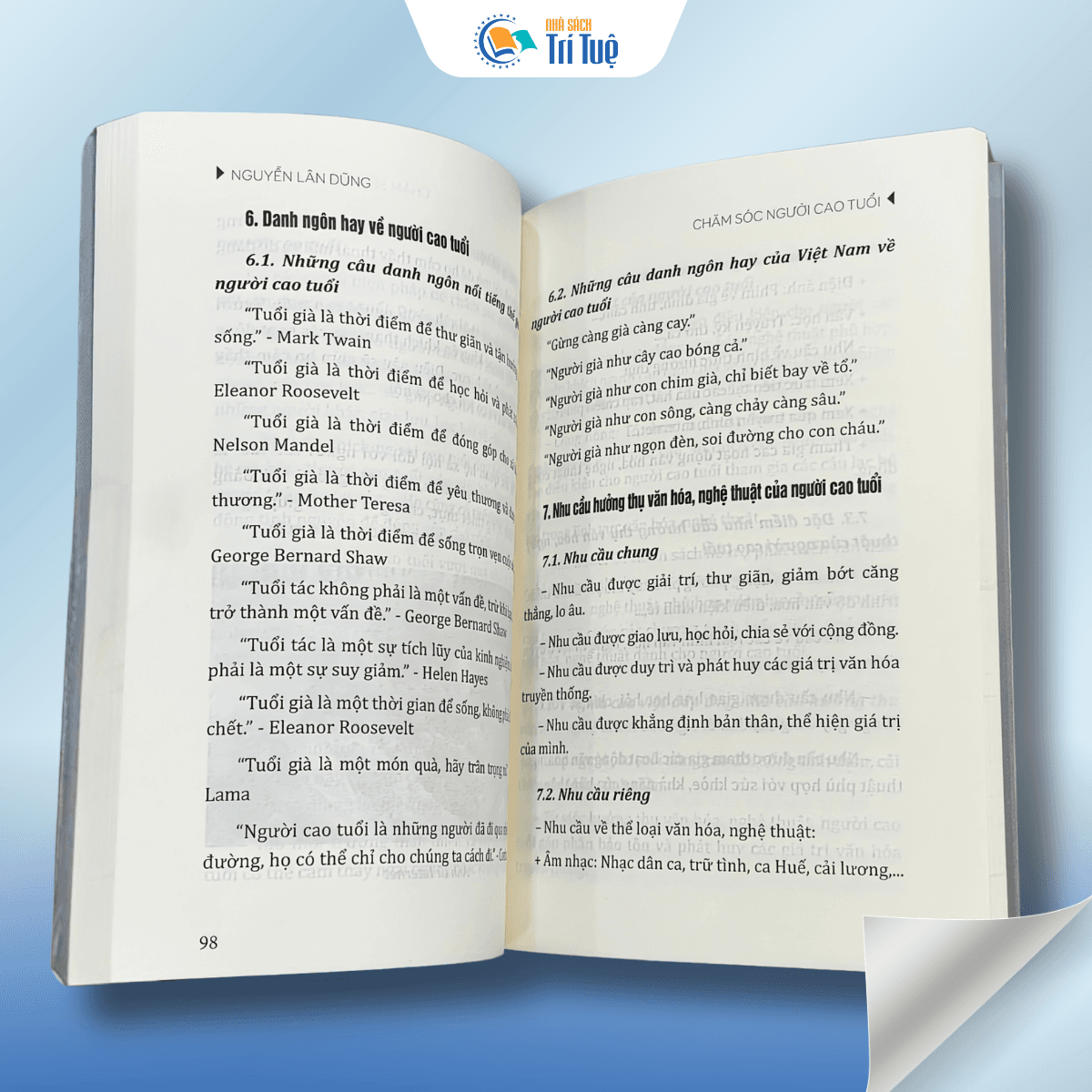 Chăm sóc người cao tuổi