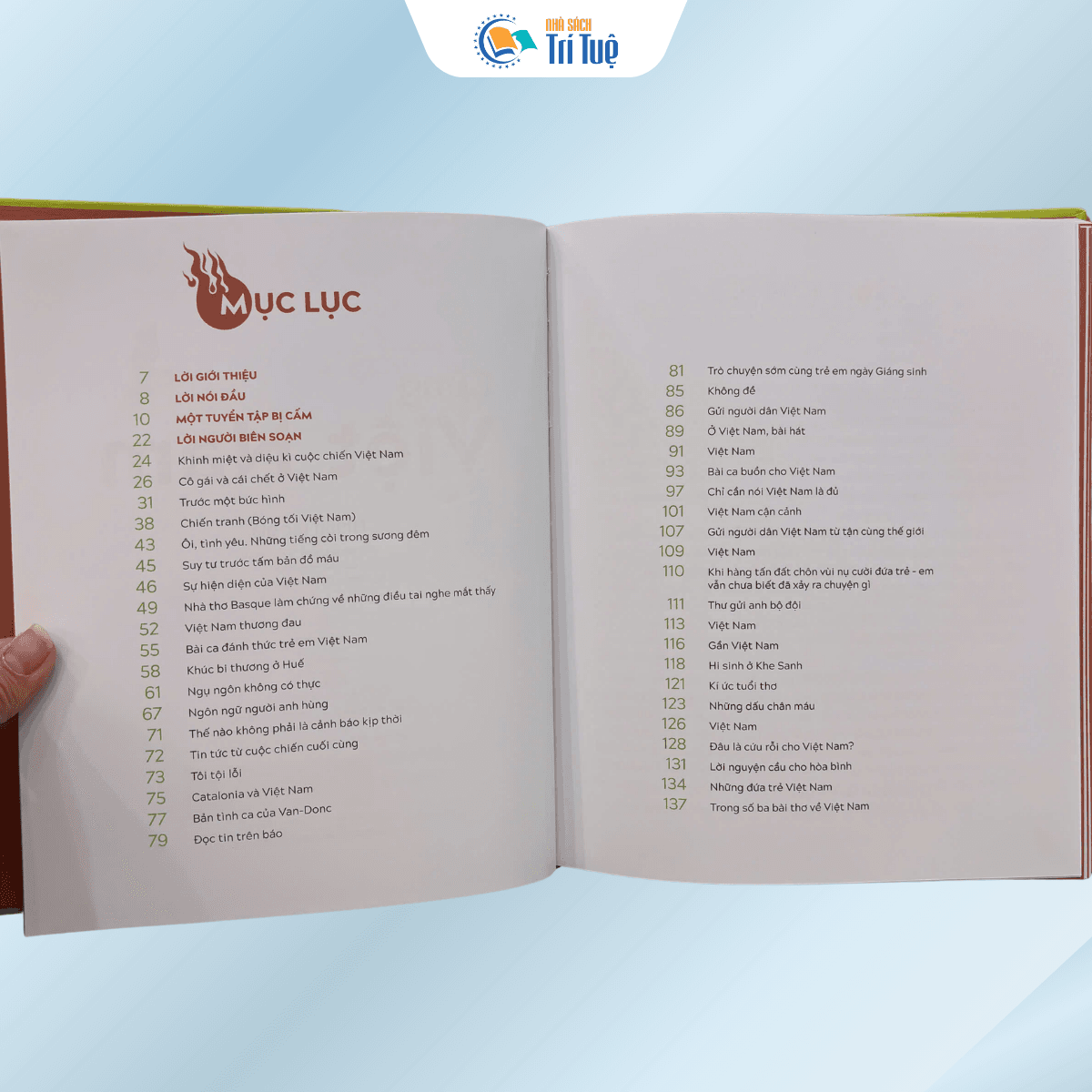 Cùng Việt Nam - Bìa Cứng